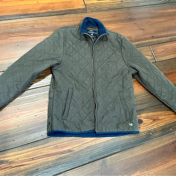 Southern Marsh Quilted Jacket with Blue Trim - Picture 4 of 7